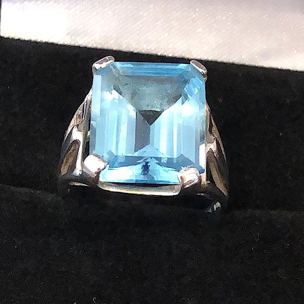 NEW Sterling Silver Rectangle Cut Blue Topaz Ring Sz 7